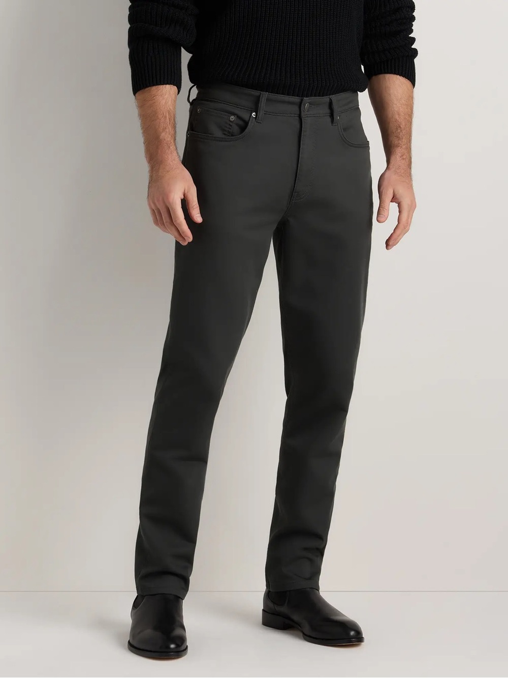 Quince Comfort Stretch Traveler 5-Pocket Pants - Athletic Tapered Size 32